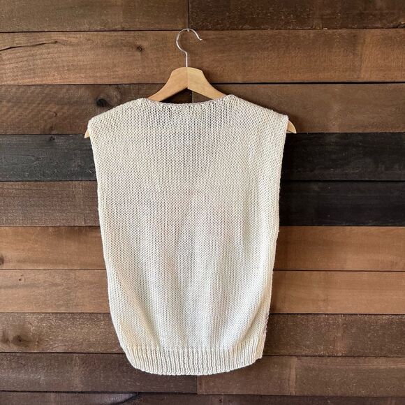 Vintage Counterparts Hand-Knitted Sweater Vest - Picture 6 of 10